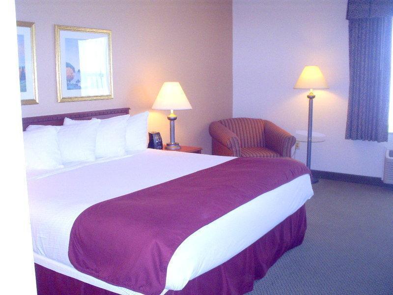 Baymont By Wyndham Plymouth Hotel Eksteriør billede